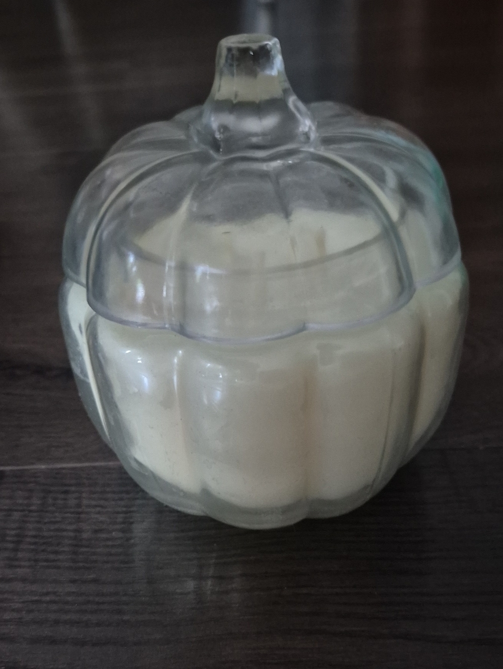 Goose Creek 3 Wick Candle In Glass Jar Pumpkin In White Pumpkin Scent